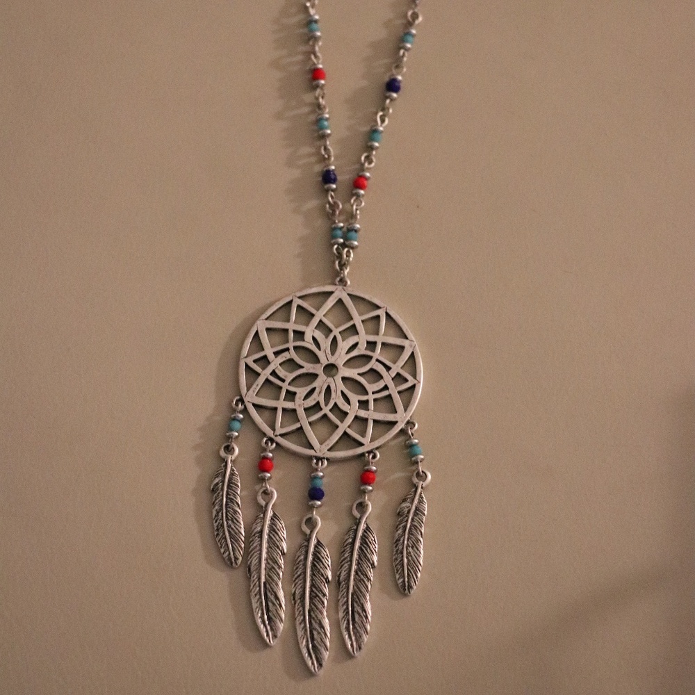 NEW Dreamcatcher Necklace